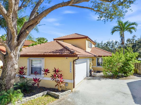 12155 Cuddington Court, Wellington FL 33414