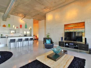 445 N Andrews Avenue