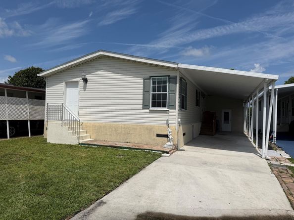2321 SW 85th Avenue, Davie FL 33324