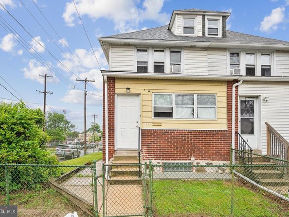 222 Holly Street, Clifton Heights PA 19018