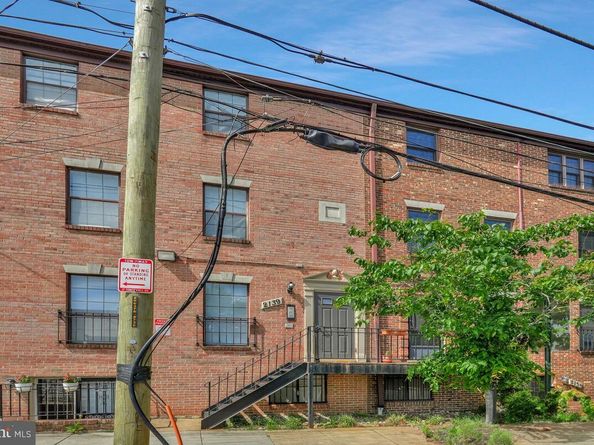 2139 Young Street SE 101, Washington DC 20020