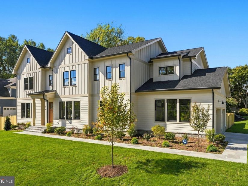 440 Lewis Street NW, Vienna VA 22180