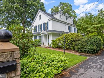 8 S Providence Road