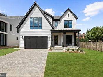 6624 29TH Street N