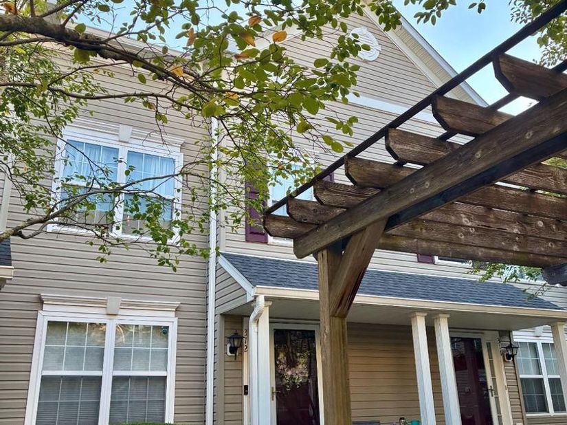 312 Goldenrod Court, Warrington PA 18976