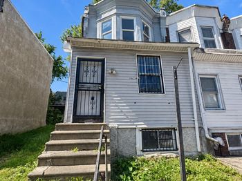 1946 S Salford Street