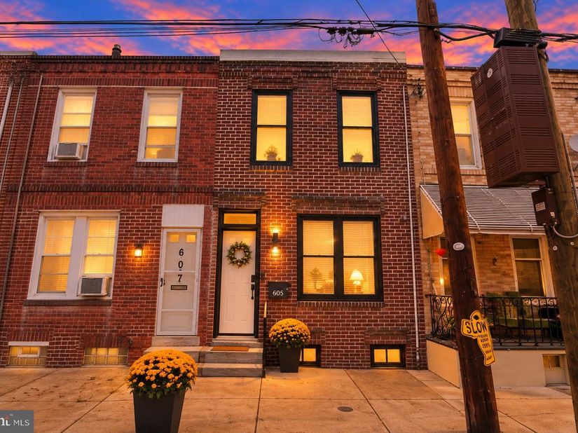 605 Dudley Street, Philadelphia PA 19148
