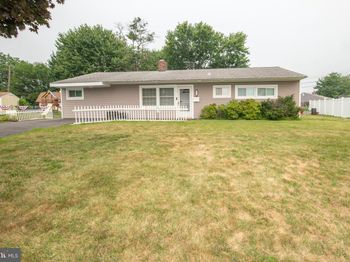 51 Serpentine Lane