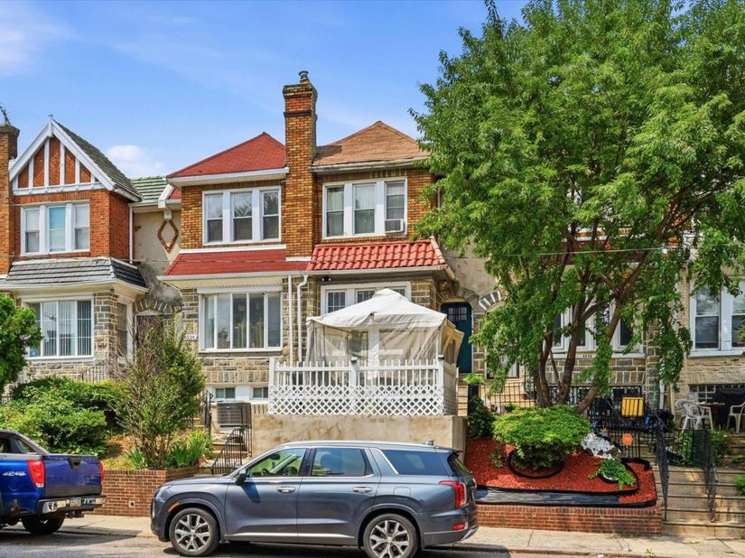 6528 N 18TH Street, Philadelphia PA 19126