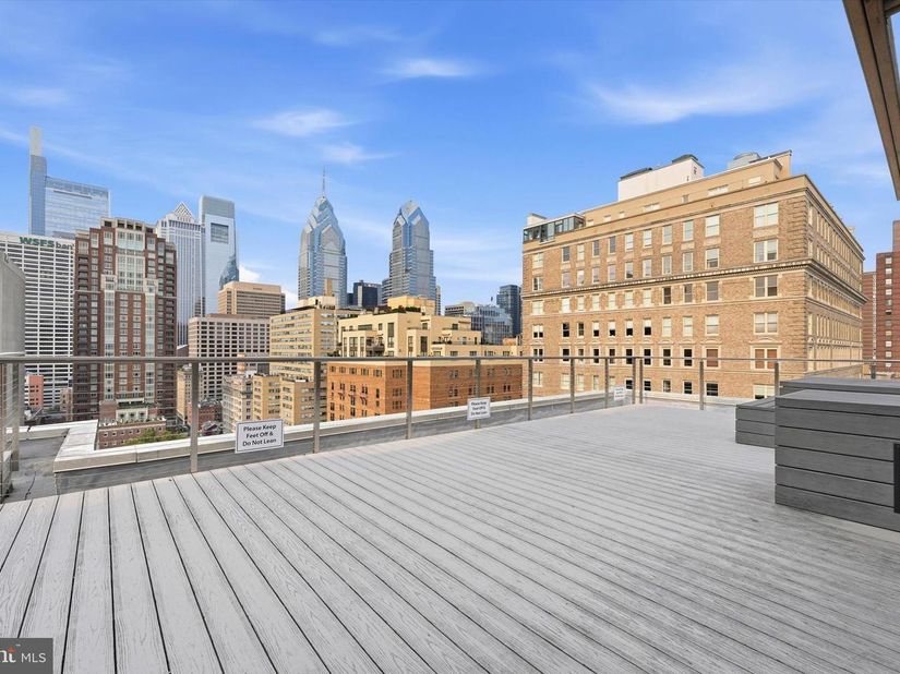 1810 Rittenhouse Square 407408, Philadelphia PA 19103
