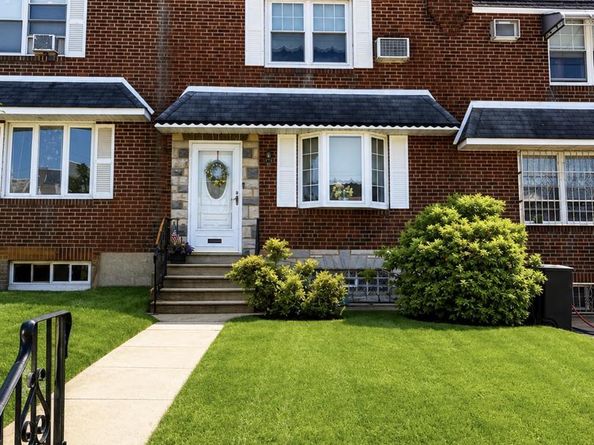 2928 Glenview Street, Philadelphia PA 19149