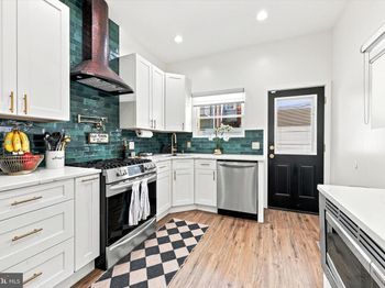 2543 S 17TH Street