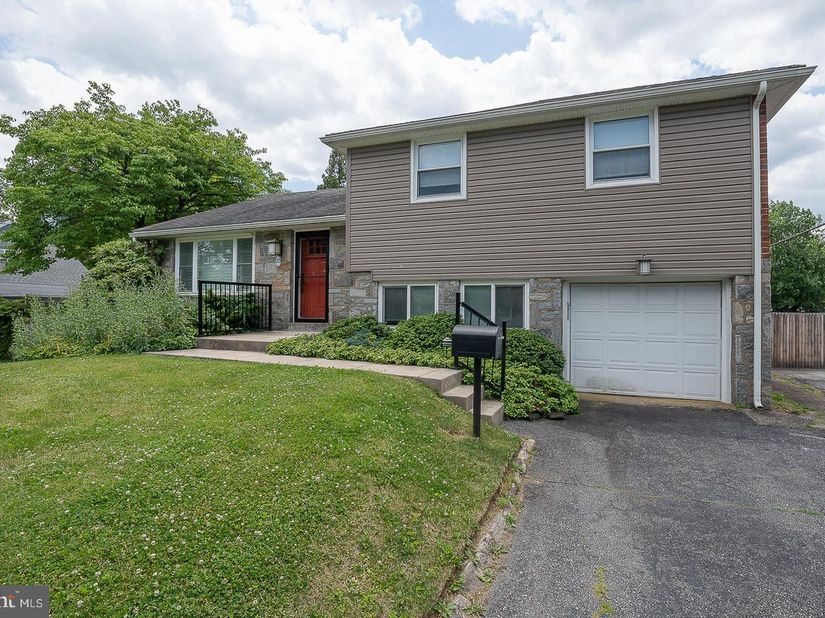 20 Fairview Road, Swarthmore PA 19081