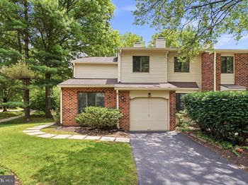 101 Elgin Court