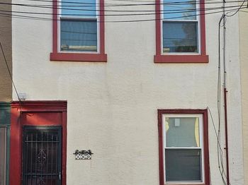 180 Krams Avenue