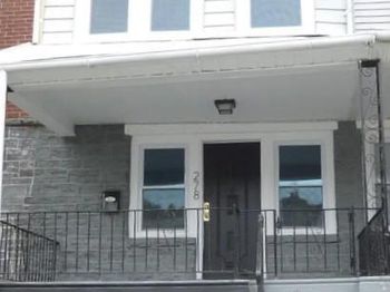 278 E Queen Lane