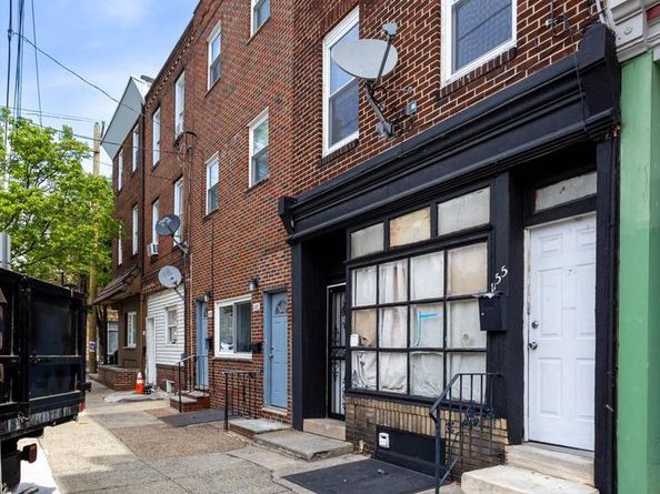 1155 S 11TH Street, Philadelphia PA 19147
