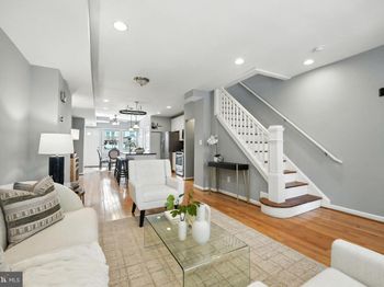 1926 Bennett Place NE