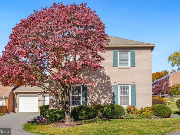 10336 Democracy Lane, Potomac MD 20854