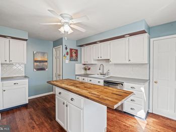 4640 E Stiles Street