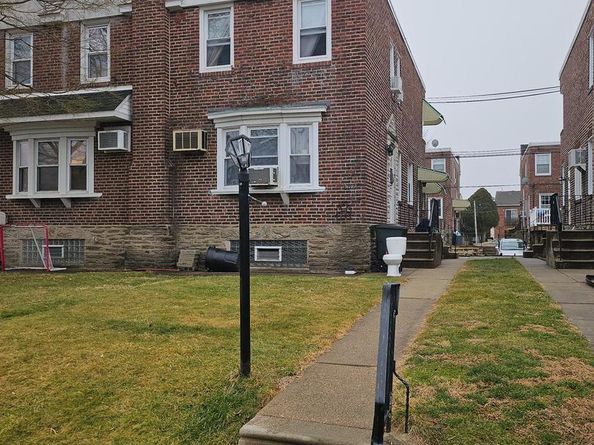 3128 Guilford Street, Philadelphia PA 19152