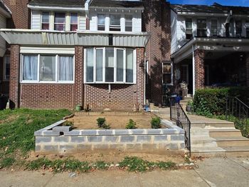 517 E Cheltenham Avenue