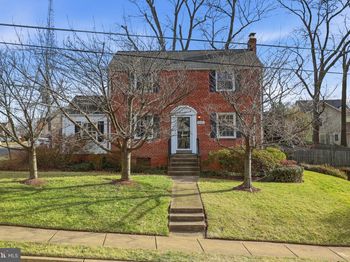 2127 Patrick Henry Drive