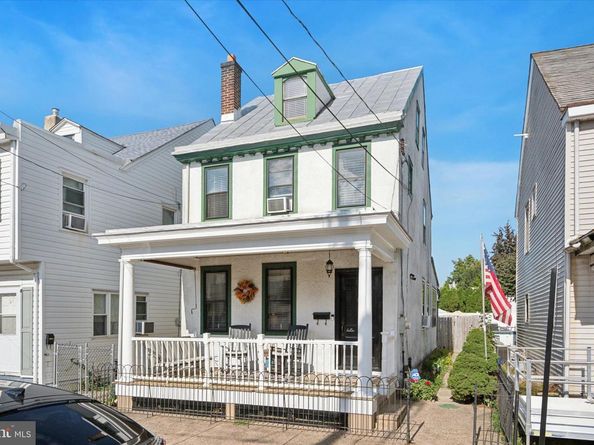 209 Dorrance Street, Bristol PA 19007