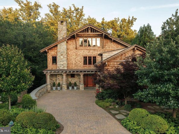 2155 Dunmore Lane NW, Washington DC 20007