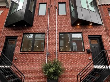525 Sigel Street
