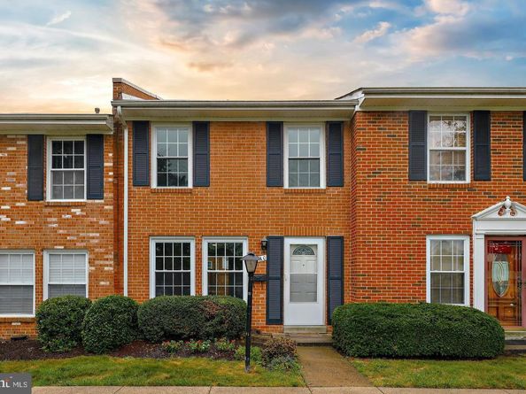 220 N Sterling Boulevard, Sterling VA 20164