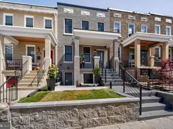 1114 Oates Street NE