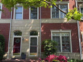 917 Bernard Street