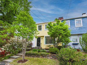 1107 Powhatan Street