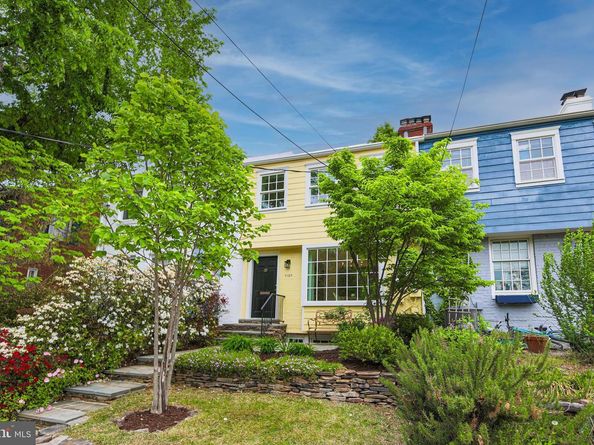 1107 Powhatan Street, Alexandria VA 22314