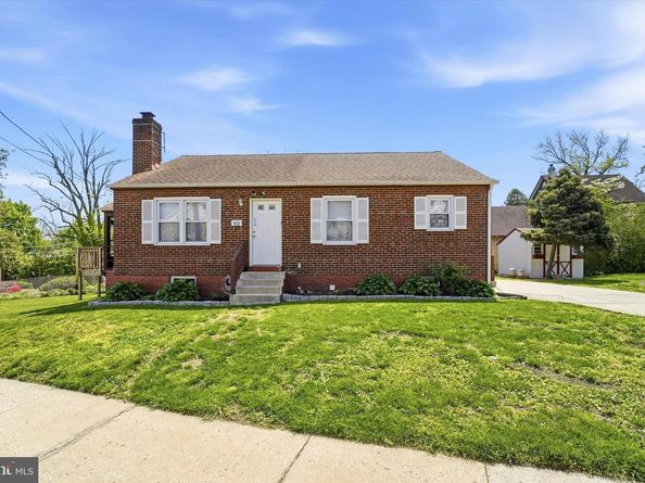 711 Poplar Street, Sharon Hill PA 19079