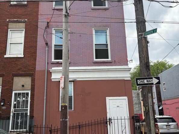 810 W Somerset Street, Philadelphia PA 19133