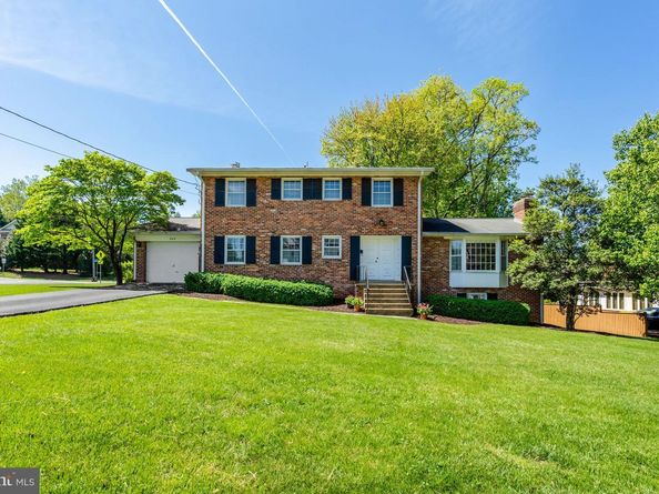 6413 Noble Drive, Mclean VA 22101