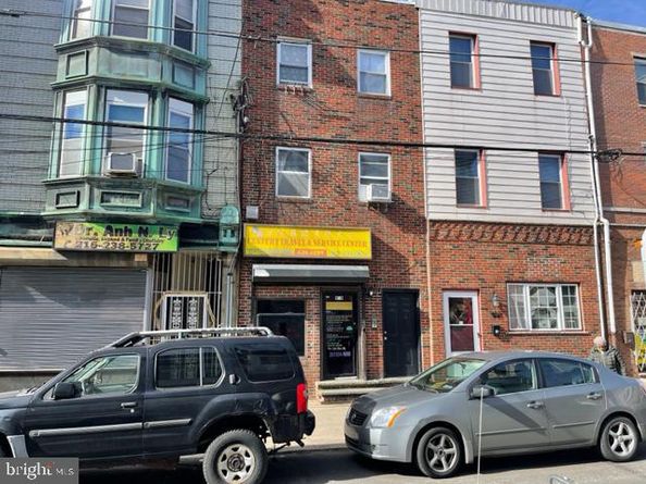 904 S 8TH Street, Philadelphia PA 19147