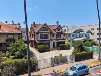 1041 Elden Avenue