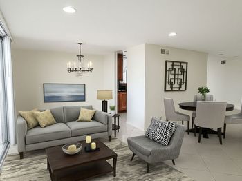 100 S Doheny Drive