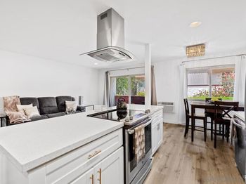 8671 Lake Murray BLVD