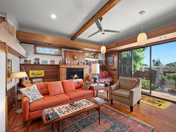 1817 David St, San Diego CA 92111