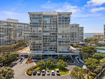 1750 Avenida Del Mundo