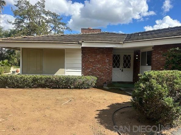 16561 Martincoit Road, Poway CA 92064