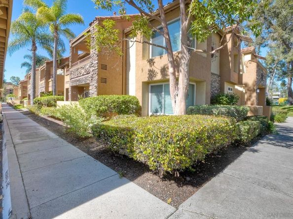 15293 Maturin Dr 91, San Diego CA 92127