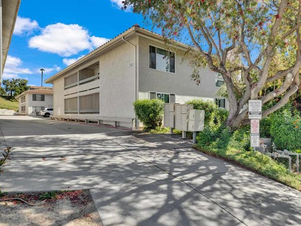 2308 Altisma Way 118, Carlsbad CA 92009