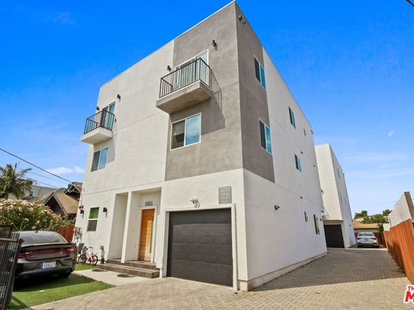 1805 S New England Street, Los Angeles CA 90006