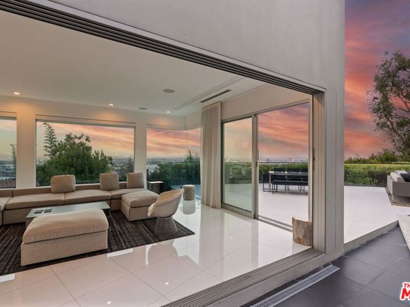 1377 Miller Place, Los Angeles CA 90069