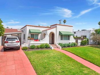 2433 San Marcos Ave.